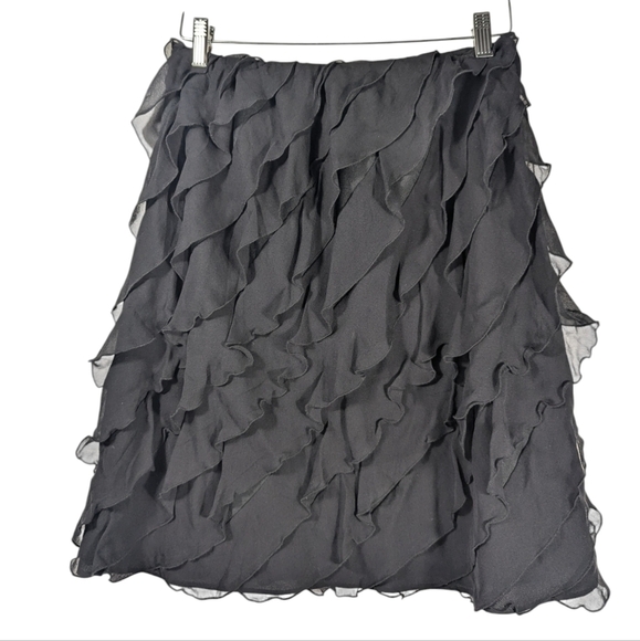 Talbots Chic Black 100% Silk Tiered Ruffle Knee Length Elegant Skirt Size 6P - Picture 2 of 7